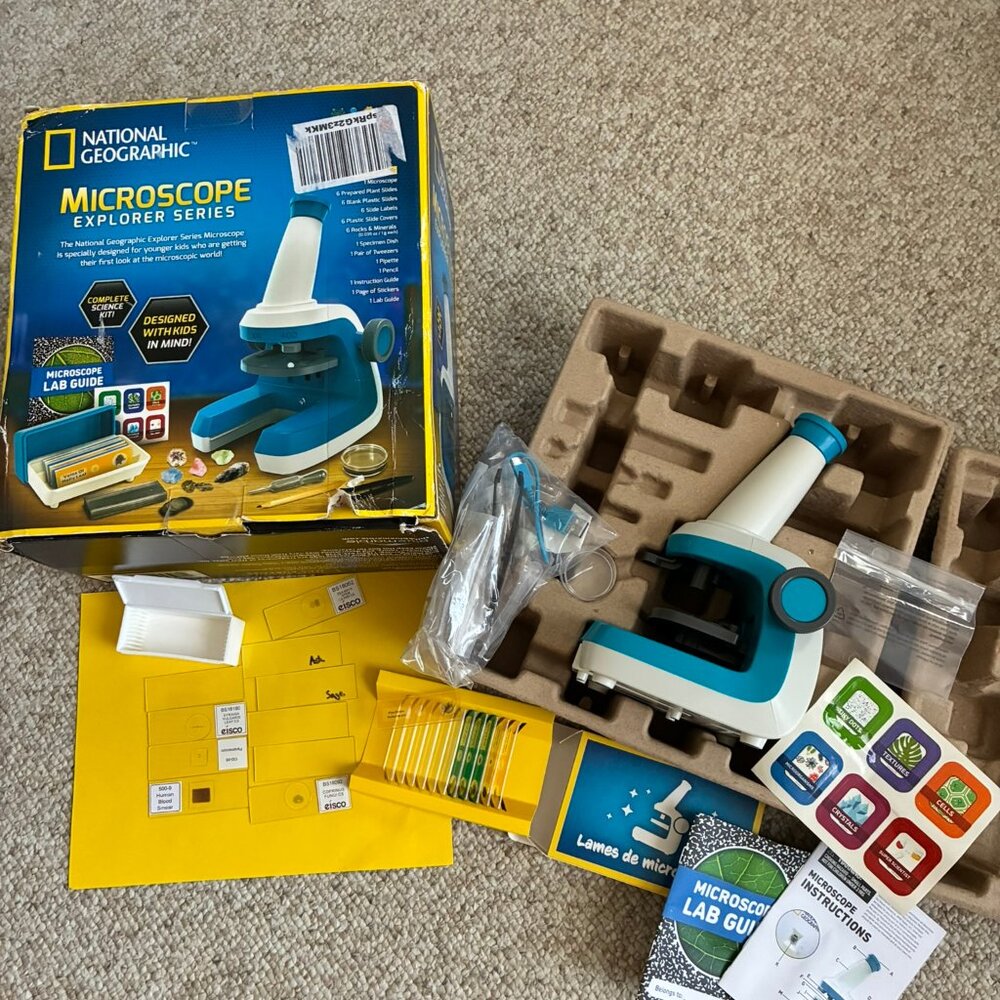 National Geographic Microscope Explorer Series 400x Zoom kids STEM